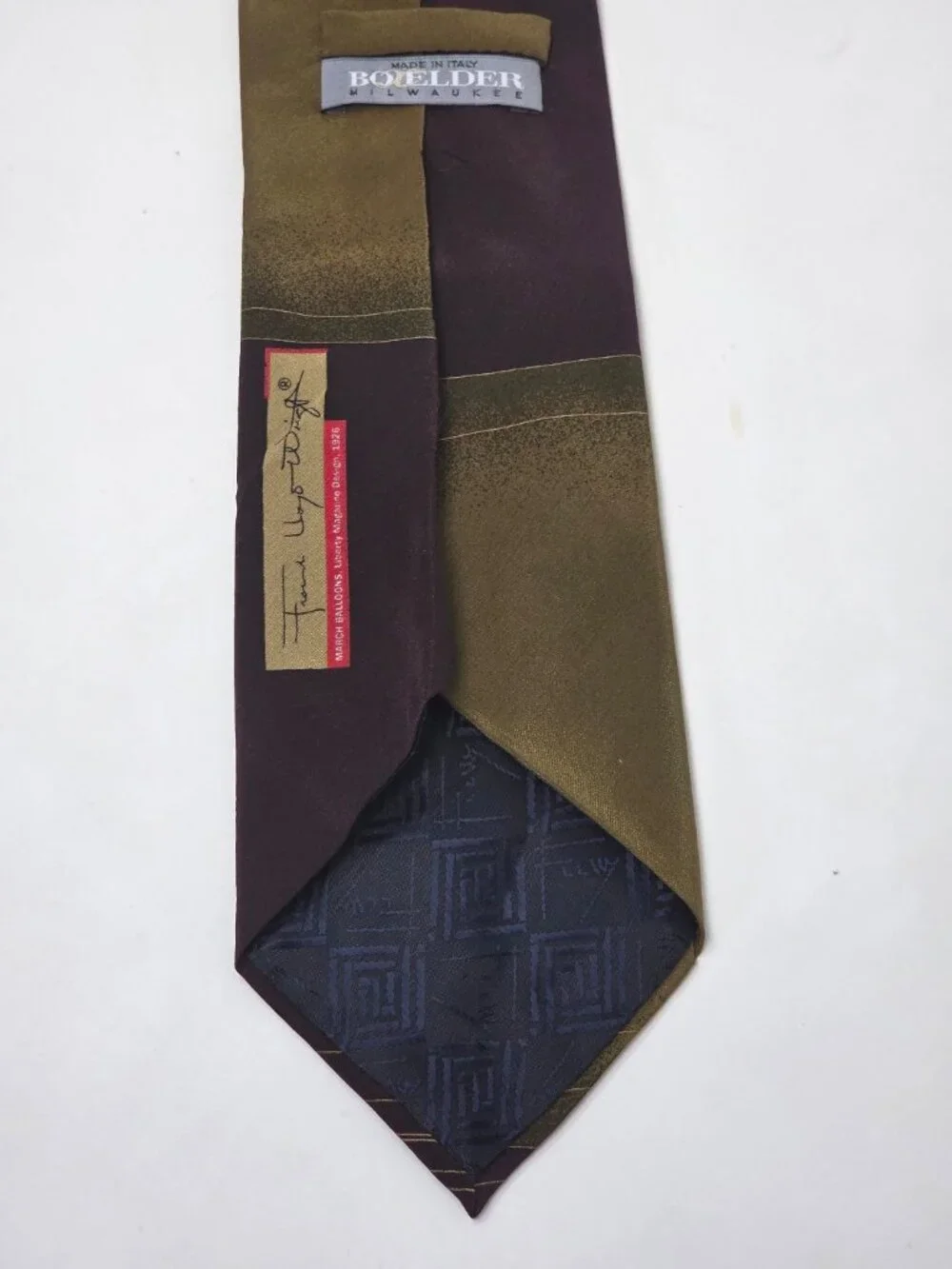 Boelder Milwaukee Frank Lloyd Wright 59 In Silk Tie March Balloons Italy